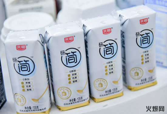 光明研簡酸奶 光明研簡酸奶