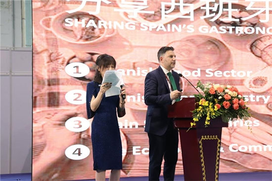 從亞洲乳業(yè)博覽會(huì)暨廣州鮮奶節(jié)透視奶業(yè)市場活力 從亞洲乳業(yè)博覽會(huì)暨廣州鮮奶節(jié)透視奶業(yè)市場活力